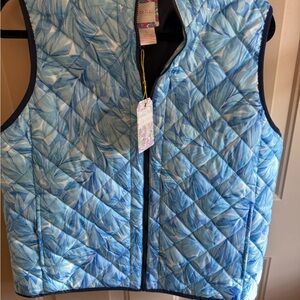 Stelk Parker.  Women’s Large vest. Island Blue Floral. NWT.